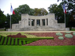 Reims_-_monument_aux_morts
